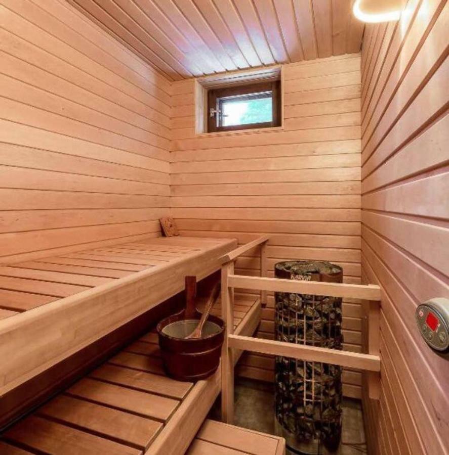 Kaunis Valoisa 3 Krs Pikkukaksio Vantaa Koivukylae Apartman Kültér fotó