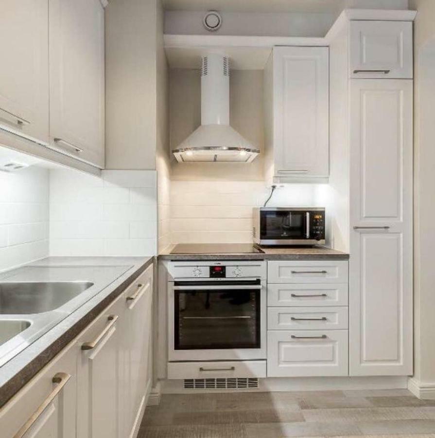 Kaunis Valoisa 3 Krs Pikkukaksio Vantaa Koivukylae Apartman Kültér fotó